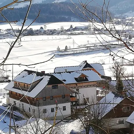 Ortnerhof Ennstal Bed and Breakfast
